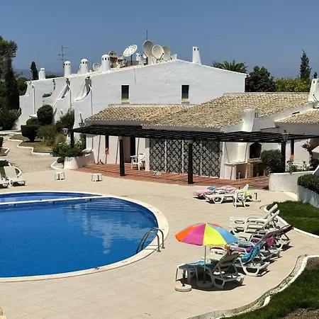 Bright 2-br With Spacious Terrace & Sea Views Apartment